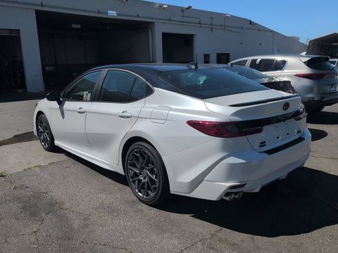 Used 2025 Toyota Camry XSE AWD/4WD image 6