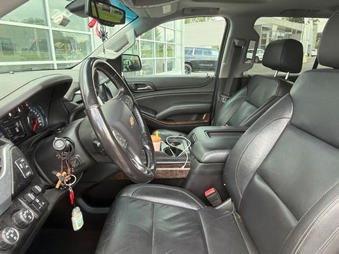 Used 2018 Chevrolet Tahoe LT AWD/4WD image 4