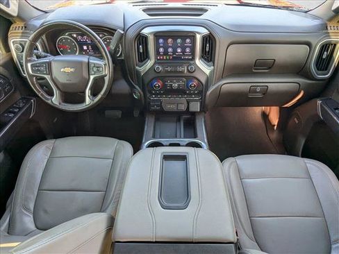 Used 2020 Chevrolet Silverado 2500 LTZ w/ LTZ Texas Edition image 18