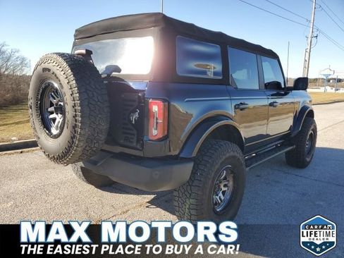 Used 2021 Ford Bronco Outer Banks image 3