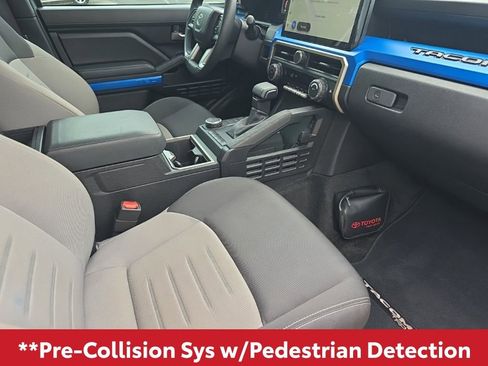 Used 2024 Toyota Tacoma TRD Sport image 15