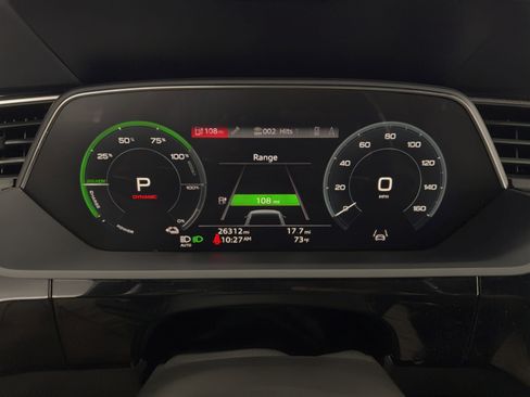 Used 2021 Audi e-tron Premium w/ Convenience Plus Package image 26