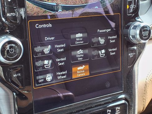 Used 2020 RAM 1500 Limited image 13