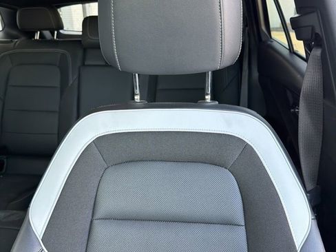 Used 2024 Chevrolet Blazer EV LT AWD/4WD image 8