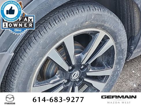 Used 2019 Nissan Kicks SR w/ SR Premium Package image 13