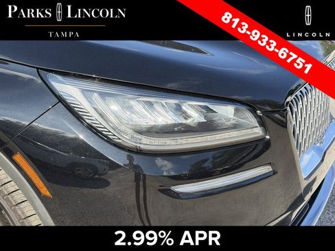 Used 2022 Lincoln Corsair FWD w/ Premium Package image 12