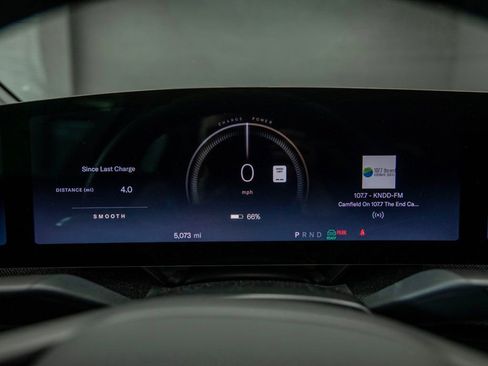 Used 2025 Lucid Air Touring AWD/4WD image 19
