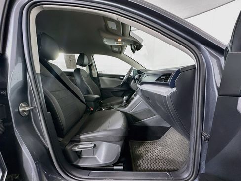Used 2022 Volkswagen Taos SE FWD image 31