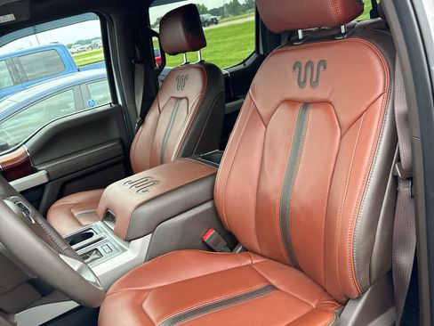 Used 2019 Ford F150 King Ranch w/ Equipment Group 601A Luxury AWD/4WD image 10
