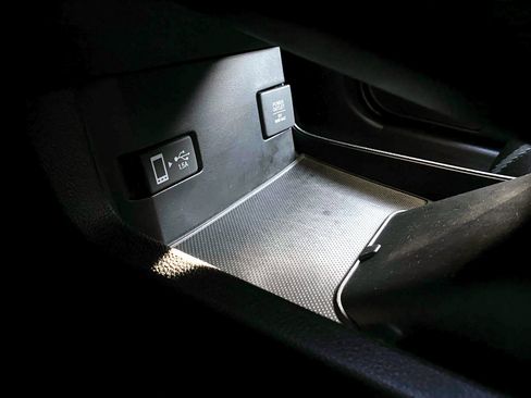 Used 2018 Honda Civic EX image 15