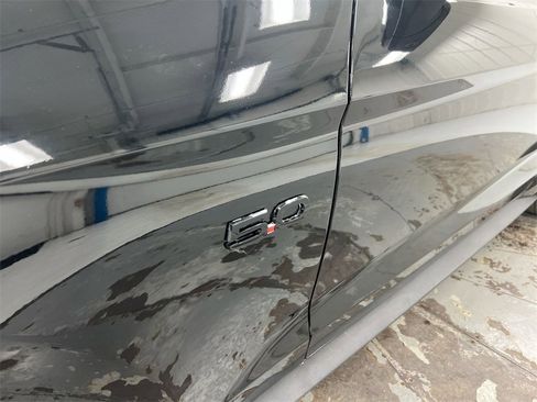 Used 2019 Ford Mustang GT Premium image 26