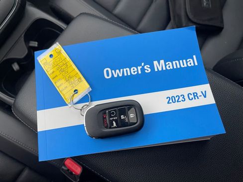 Used 2023 Honda CR-V EX-L image 4