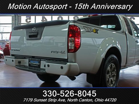 Used 2018 Nissan Frontier PRO-4X image 10