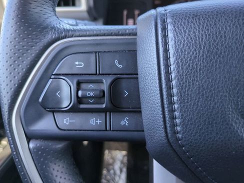 Certified 2025 Toyota 4Runner SR5 image 22