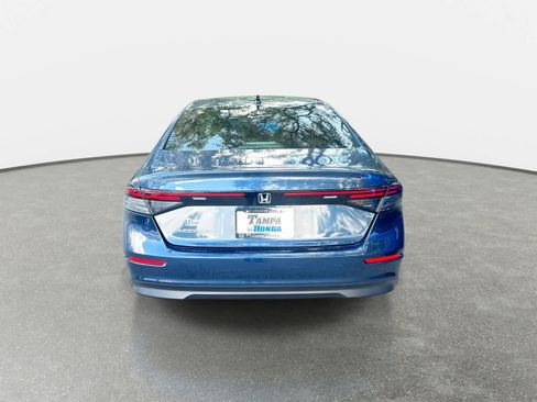 Certified 2025 Honda Accord SE image 7
