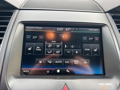 Used 2015 Ford Taurus SEL w/ Equipment Group 201A image 18