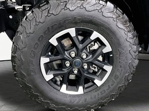 Used 2025 Jeep Wrangler Unlimited Rubicon 4xe w/ Safety Group AWD/4WD image 32