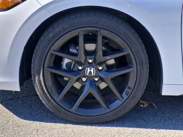 Used 2023 Honda Civic Sport image 9