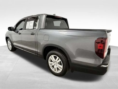 Used 2019 Honda Ridgeline RT image 4