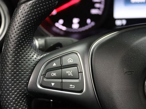 Used 2017 Mercedes-Benz C 300 4MATIC Sedan image 51