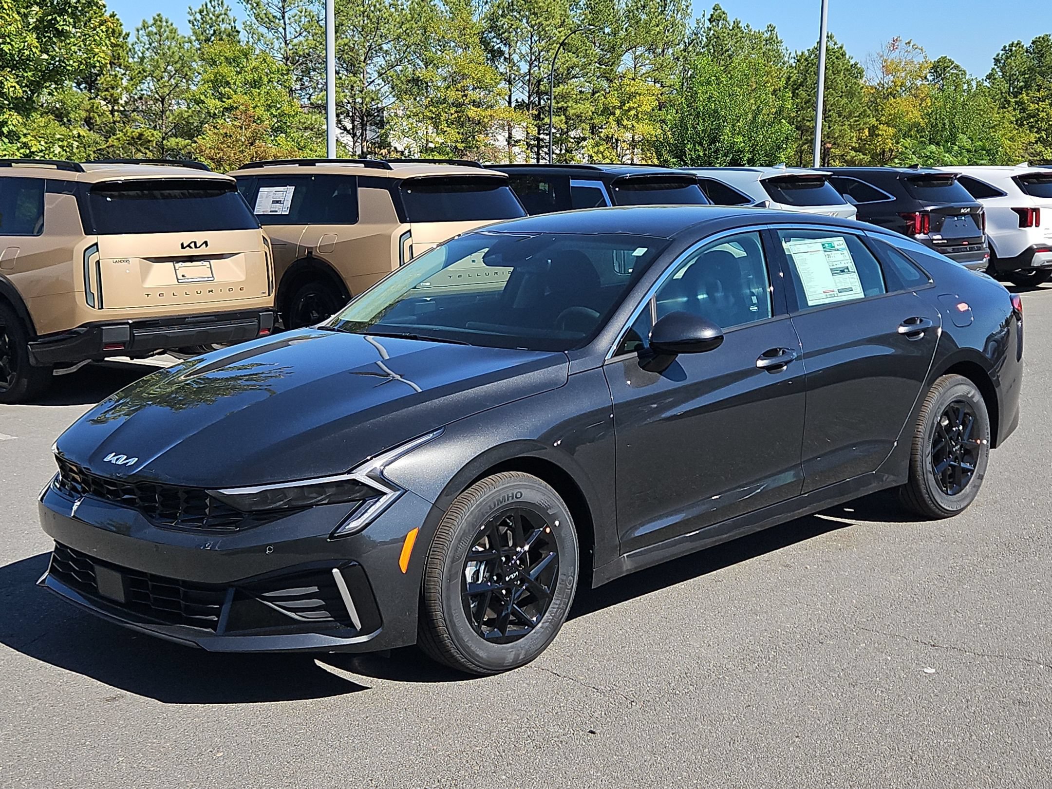 New 2026 Kia K5 LXS FWD image 3