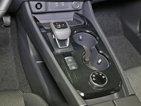 New 2026 Nissan Rogue SV image 10