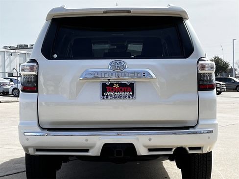 Used 2021 Toyota 4Runner Limited image 5