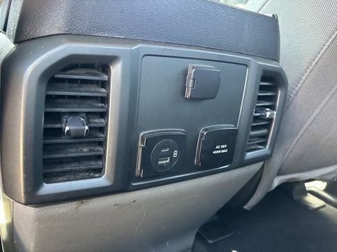 Used 2020 Ford F250 XLT w/ XLT Premium Package AWD/4WD image 18