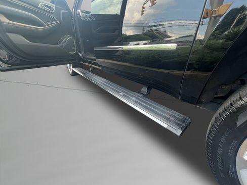 Used 2019 GMC Yukon XL Denali w/ Denali Ultimate Package image 8