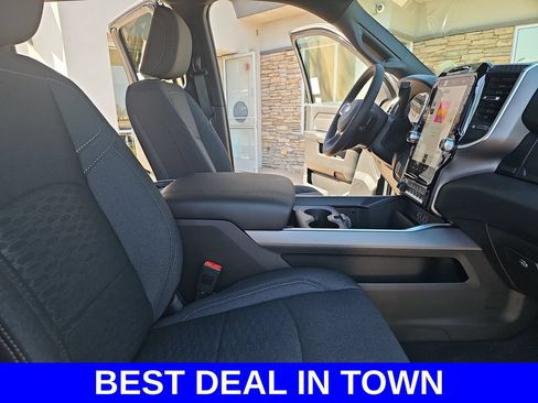 New 2026 RAM 2500 Big Horn AWD/4WD image 10