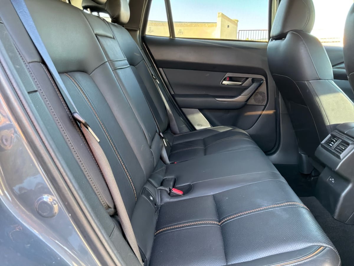 Used 2025 MAZDA CX-50 AWD 2.5 S w/ Premium Plus Pkg image 21