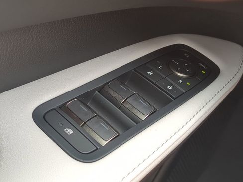 Used 2023 Lexus RX 350 Premium Plus w/ Cold Area Package FWD image 22