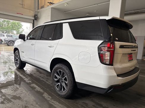 Used 2021 Chevrolet Tahoe Z71 w/ Luxury Package image 6