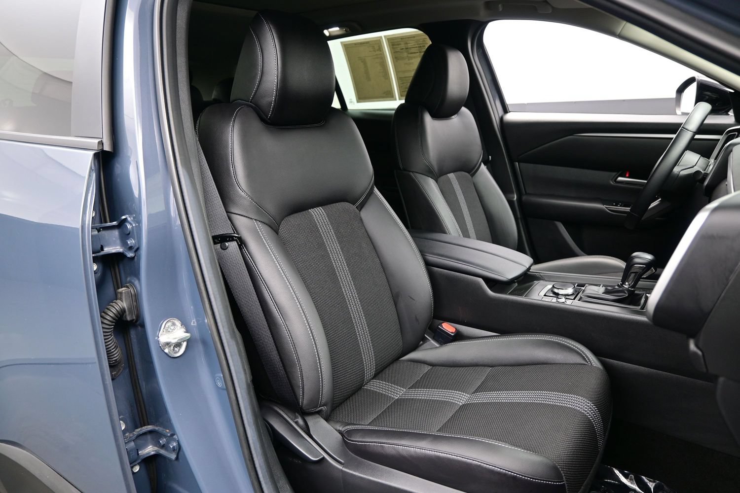 Used 2026 MAZDA CX-50 AWD 2.5 S w/ Preferred Pkg image 14