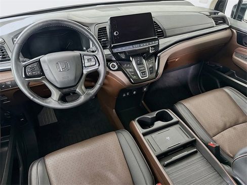 Certified 2025 Honda Odyssey Elite image 31