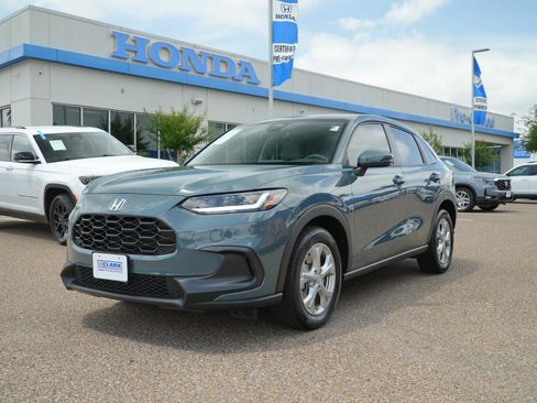 Used 2025 Honda HR-V LX image 1