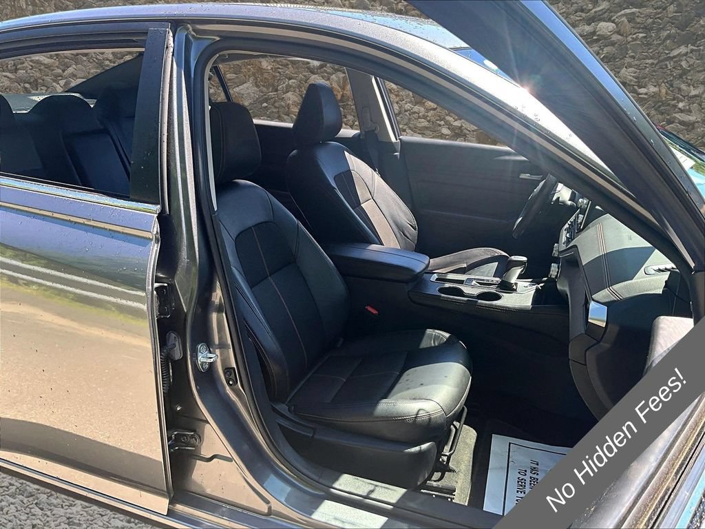 Used 2022 Nissan Altima 2.5 SR FWD image 7