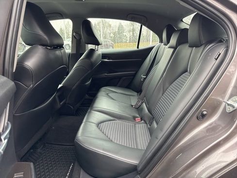 Used 2024 Toyota Camry SE image 22
