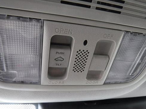 Used 2020 Honda Civic EX image 24