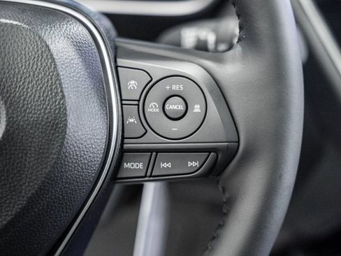 New 2026 Toyota Corolla Cross XLE image 25