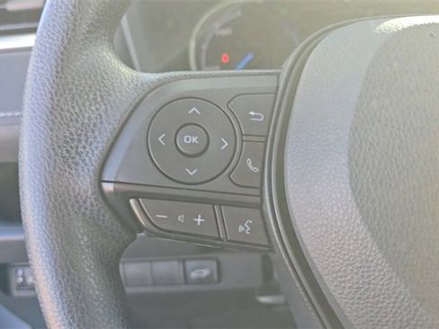 Used 2023 Toyota RAV4 XLE image 23