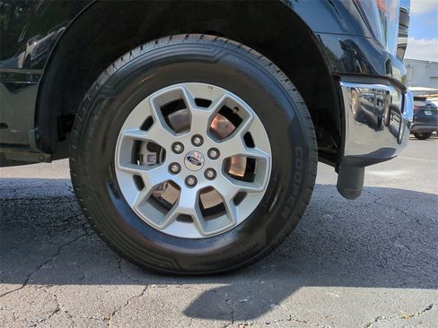 Used 2023 Ford F150 XLT image 11