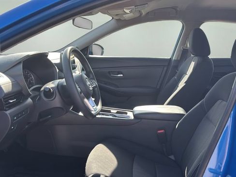 Used 2025 Nissan Sentra SV FWD image 20