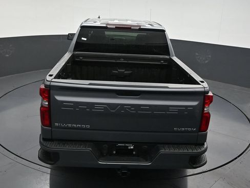 Used 2022 Chevrolet Silverado 1500 Custom w/ Safety Confidence Package AWD/4WD image 18