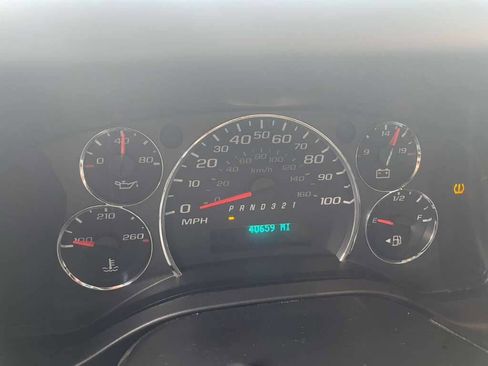 Used 2009 Chevrolet Express 1500 w/ Power Package image 17