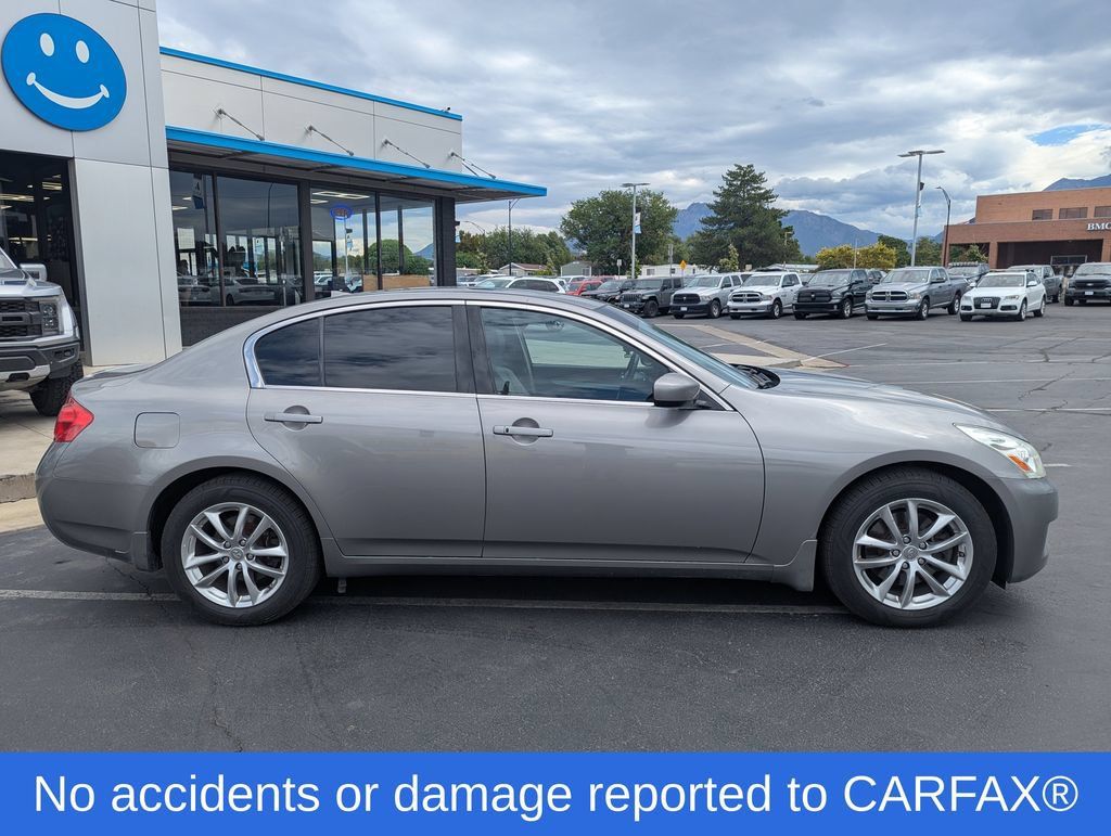 Used 2009 INFINITI G37 x Sedan w/ Premium Pkg AWD/4WD image 2