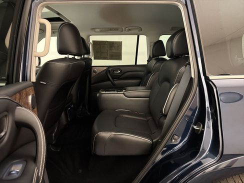 Used 2023 INFINITI QX80 Premium Select w/ Cargo Package AWD/4WD image 15