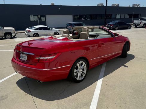 Used 2011 Mercedes-Benz E 350 Cabriolet image 17