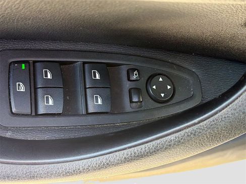 Used 2018 BMW X1 xDrive28i image 20