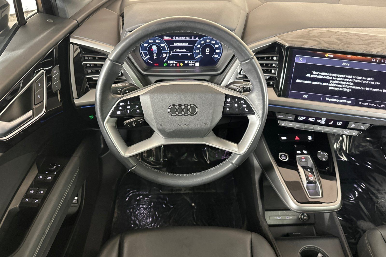 Certified 2024 Audi Q4 e-tron Prestige w/ Black Optic Package AWD/4WD image 13